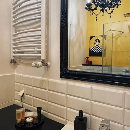 Livin' La Wilda Local Апартаменты Познань