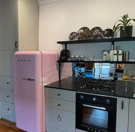 Apartment Livin' La Wilda Local *